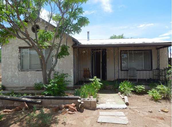 1.5 Acres of Residential Land with Home for Sale in San Ysidro, New Mexico