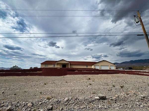 4.5 Acres of Residential Land with Home for Sale in Pahrump, Nevada
