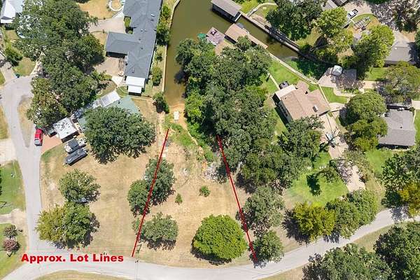 0.25 Acres of Residential Land for Sale in Tool, Texas