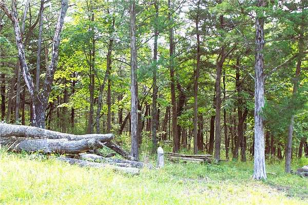 0.84 Acres of Residential Land for Sale in Holiday Island, Arkansas