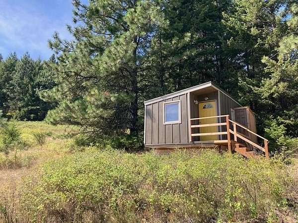 11.4 Acres of Recreational Land for Sale in Kettle Falls, Washington
