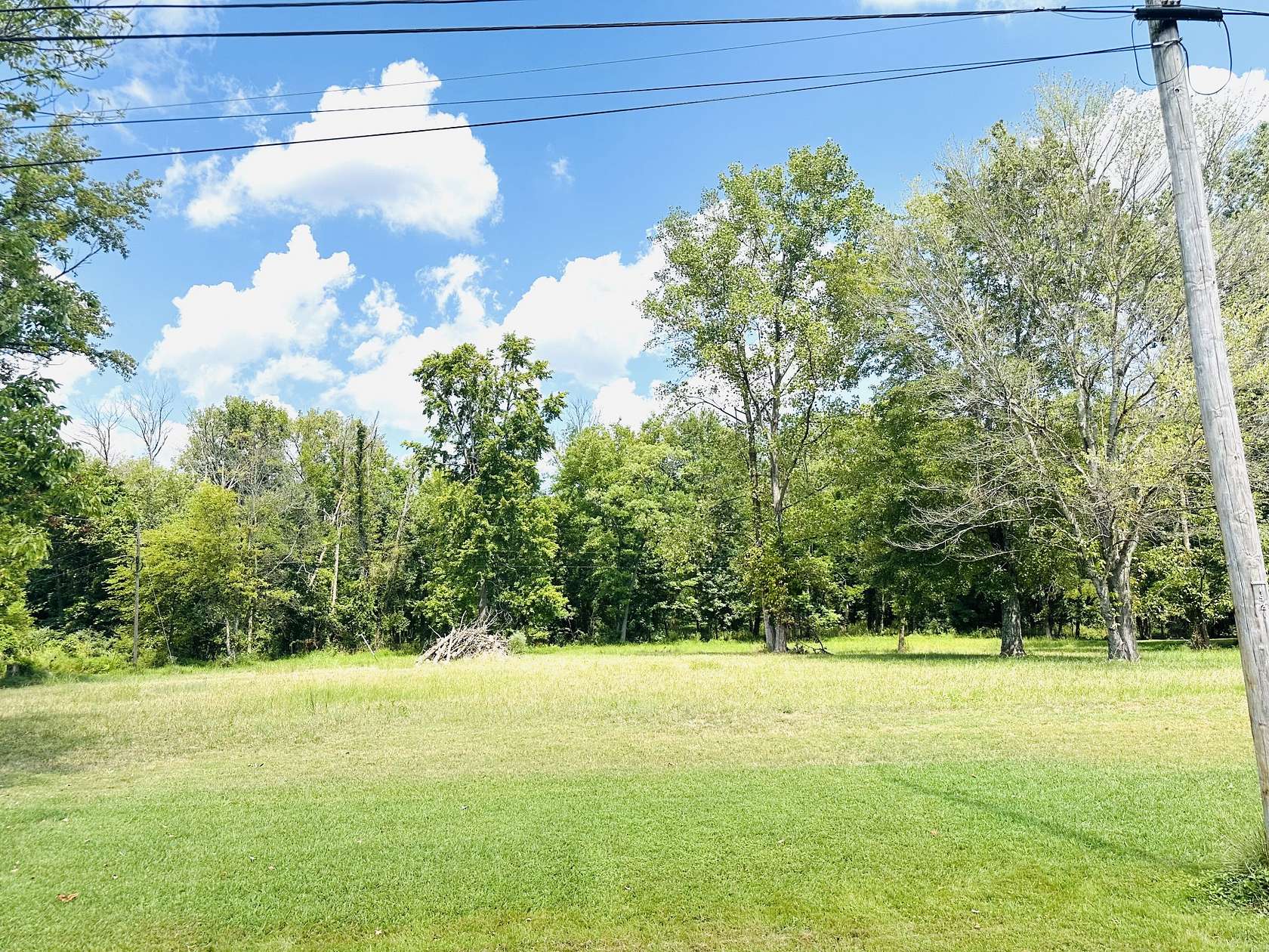 3.32 Acres of Residential Land for Sale in Guthrie, Kentucky