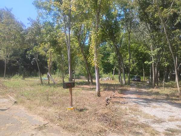 1.29 Acres of Residential Land for Sale in Trenton, Tennessee