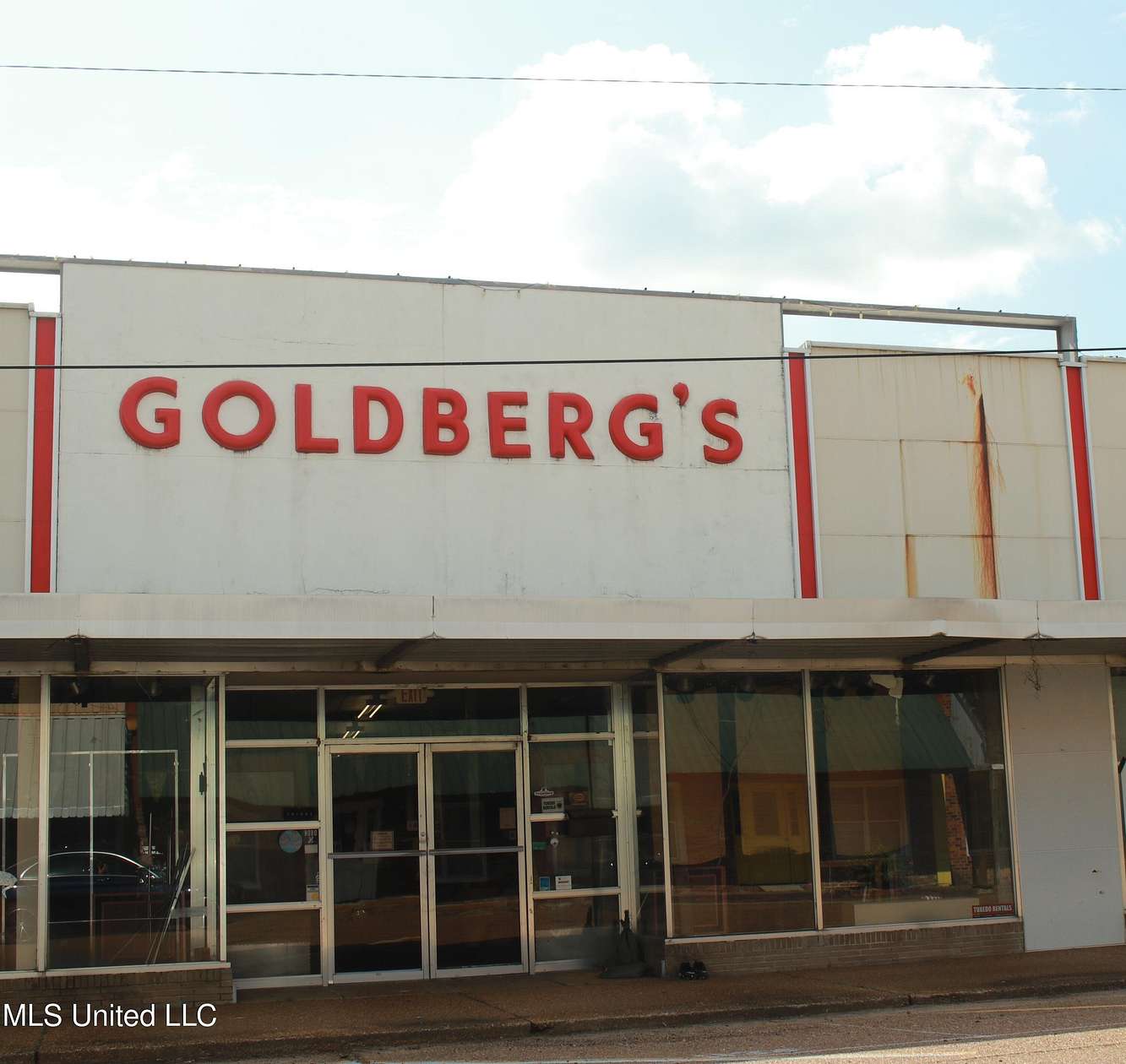 2 Acres of Mixed-Use Land for Sale in Belzoni, Mississippi