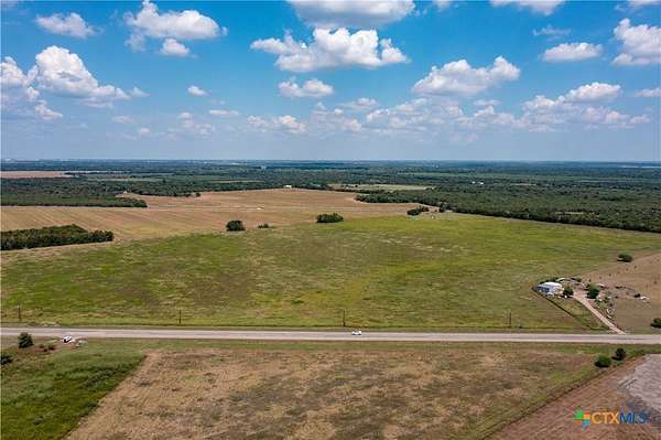 19.5 Acres of Land for Sale in Victoria, Texas