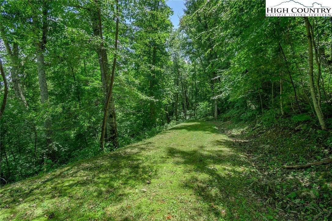 1.23 Acres of Residential Land for Sale in Linville, North Carolina