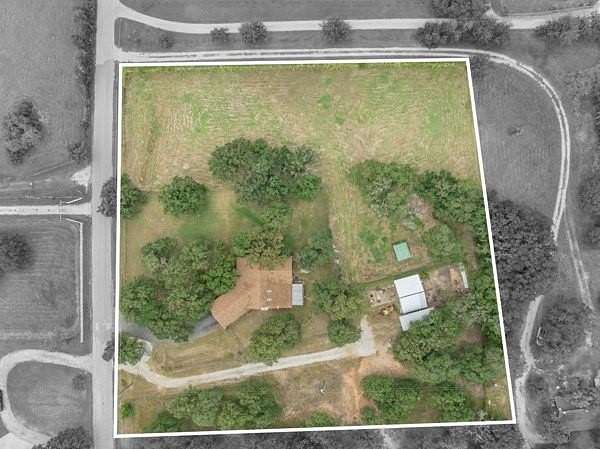 2.67 Acres of Residential Land with Home for Sale in Joshua, Texas