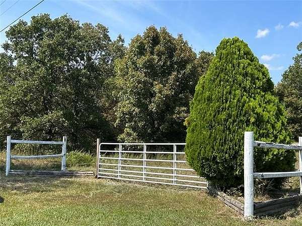 26.2 Acres of Land for Sale in Stilwell, Oklahoma