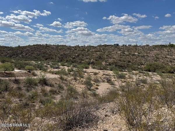 5 Acres of Residential Land for Sale in Wickenburg, Arizona