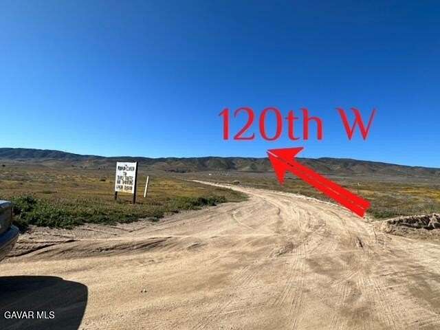 2.55 Acres of Land for Sale in Del Sur, California