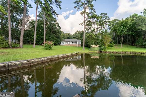 2.7 Acres of Residential Land with Home for Sale in Milledgeville, Georgia