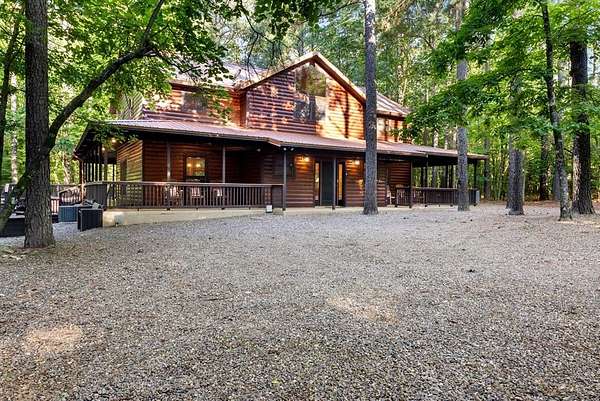 2 Acres of Residential Land with Home for Sale in Broken Bow, Oklahoma