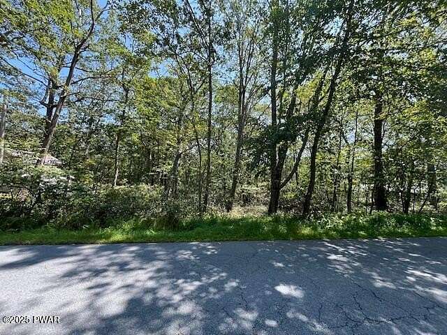 1.4 Acres of Residential Land for Sale in Milford, Pennsylvania