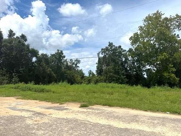 1.25 Acres of Commercial Land for Sale in Fountain, Florida