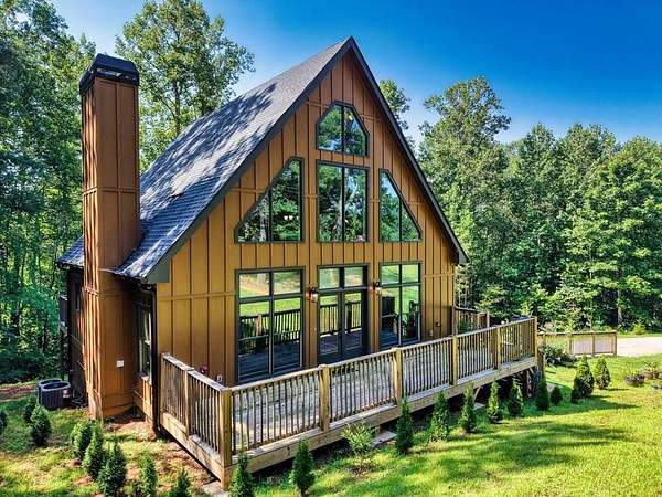 1.67 Acres of Residential Land with Home for Sale in Blairsville, Georgia