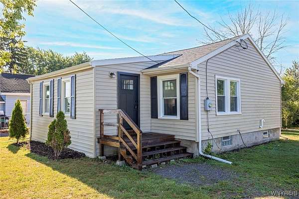 4 Acres of Residential Land with Home for Sale in Batavia, New York