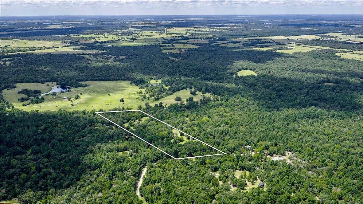 13.5 Acres of Land for Sale in Midway, Texas