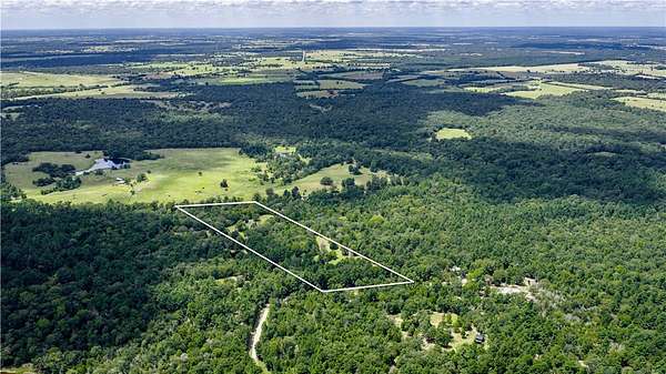 13.5 Acres of Land for Sale in Midway, Texas