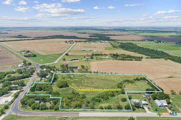 9 Acres of Improved Residential Land for Sale in Troy, Texas