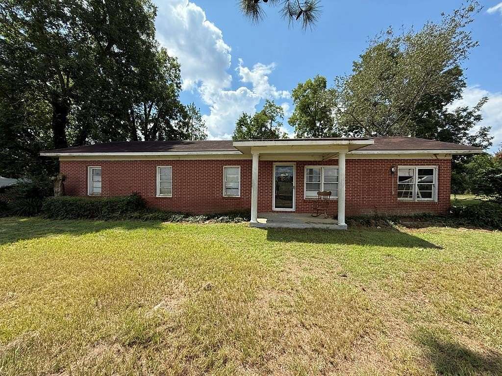 2 Acres of Residential Land with Home for Sale in Lenox, Georgia