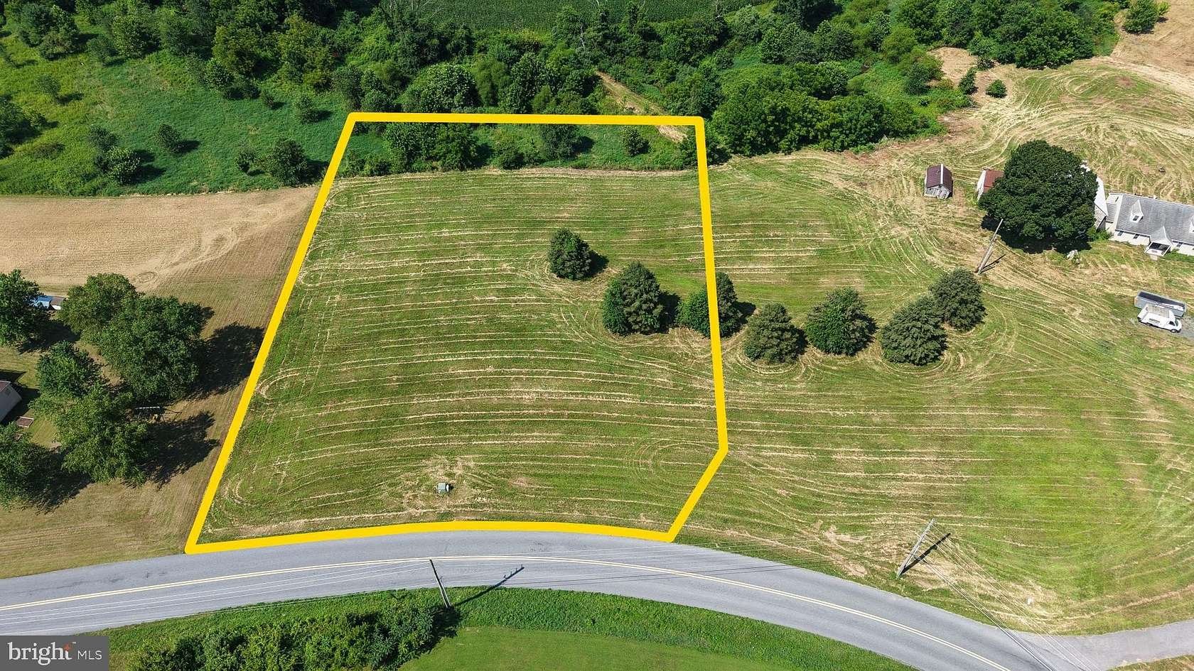 1.62 Acres of Land with Home for Sale in Hamburg, Pennsylvania