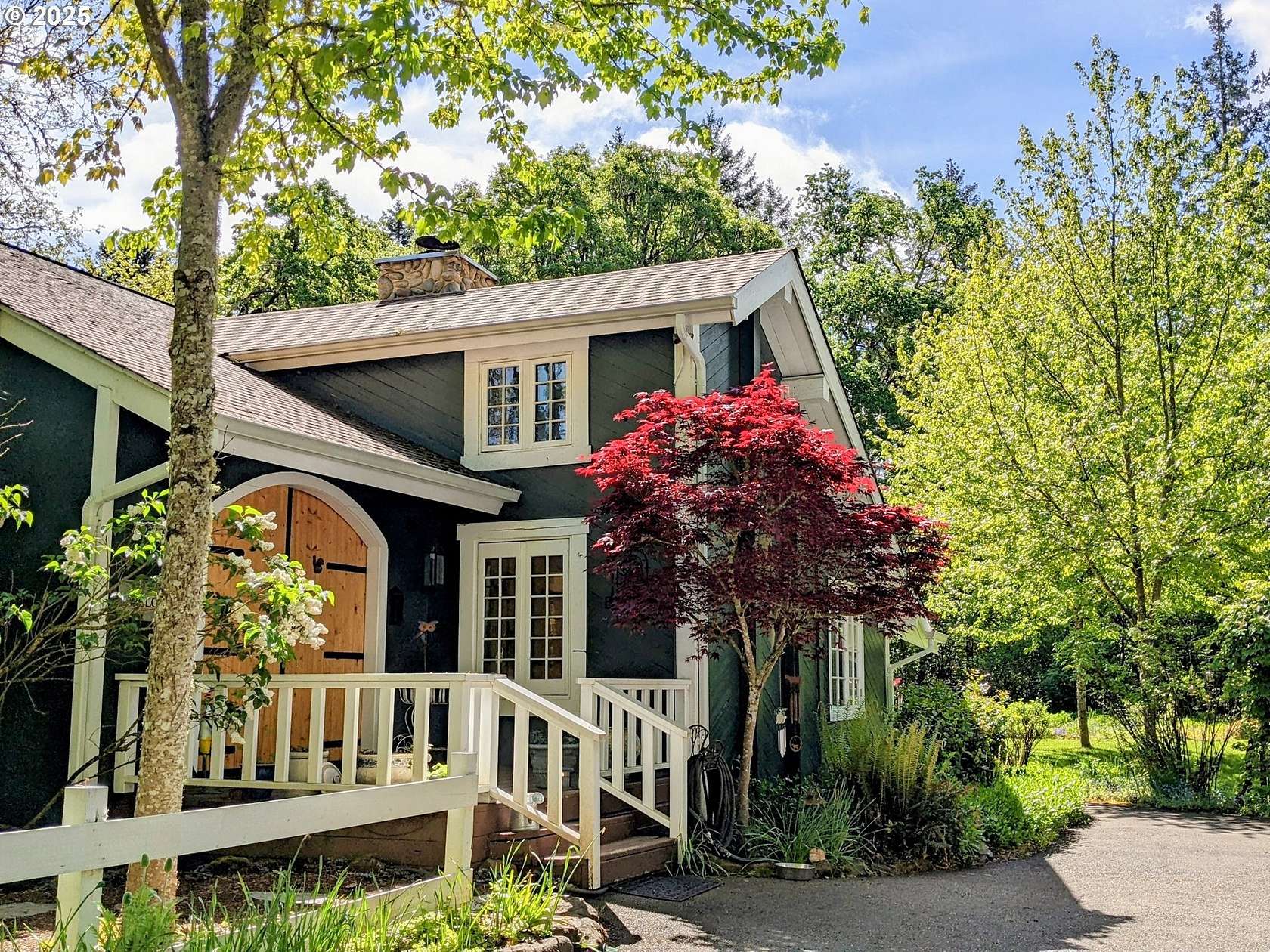 7.1 Acres of Residential Land with Home for Sale in McMinnville, Oregon