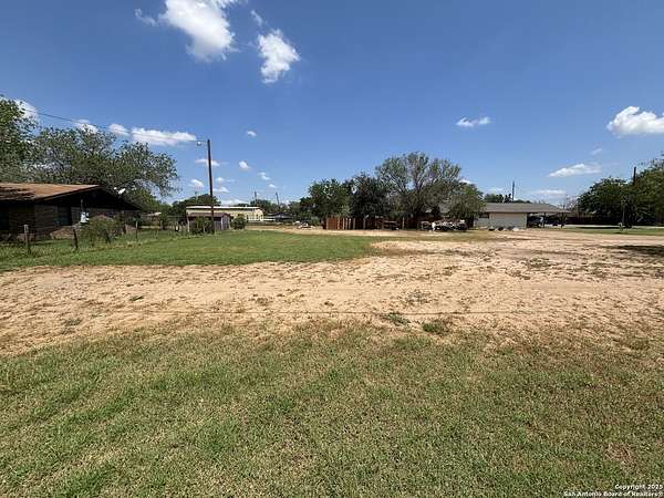 0.23 Acres of Residential Land for Sale in Devine, Texas