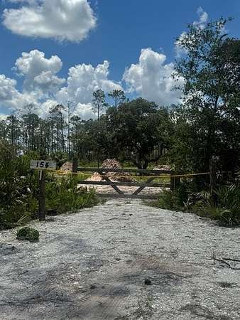 2.5 Acres of Residential Land for Sale in Okeechobee, Florida