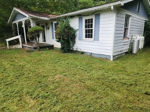 1.87 Acres of Residential Land with Home for Sale in Manchester, Kentucky