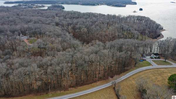1 Acre of Residential Land for Sale in Cadiz, Kentucky
