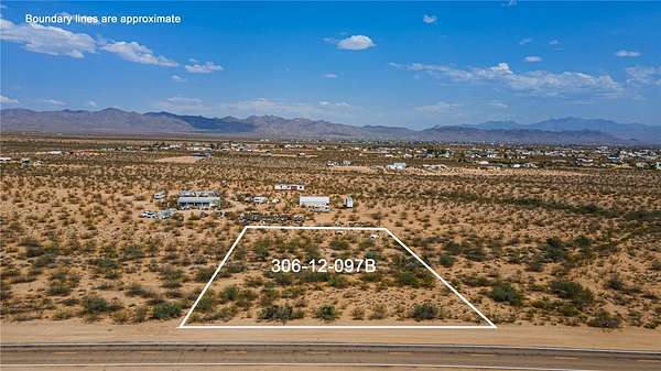 1.14 Acres of Land for Sale in Golden Valley, Arizona