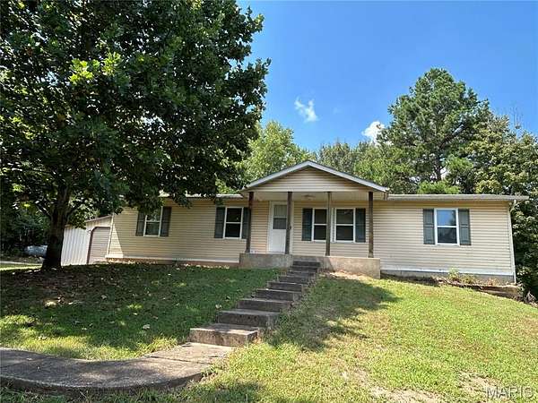 5.3 Acres of Residential Land with Home for Sale in St. Clair, Missouri