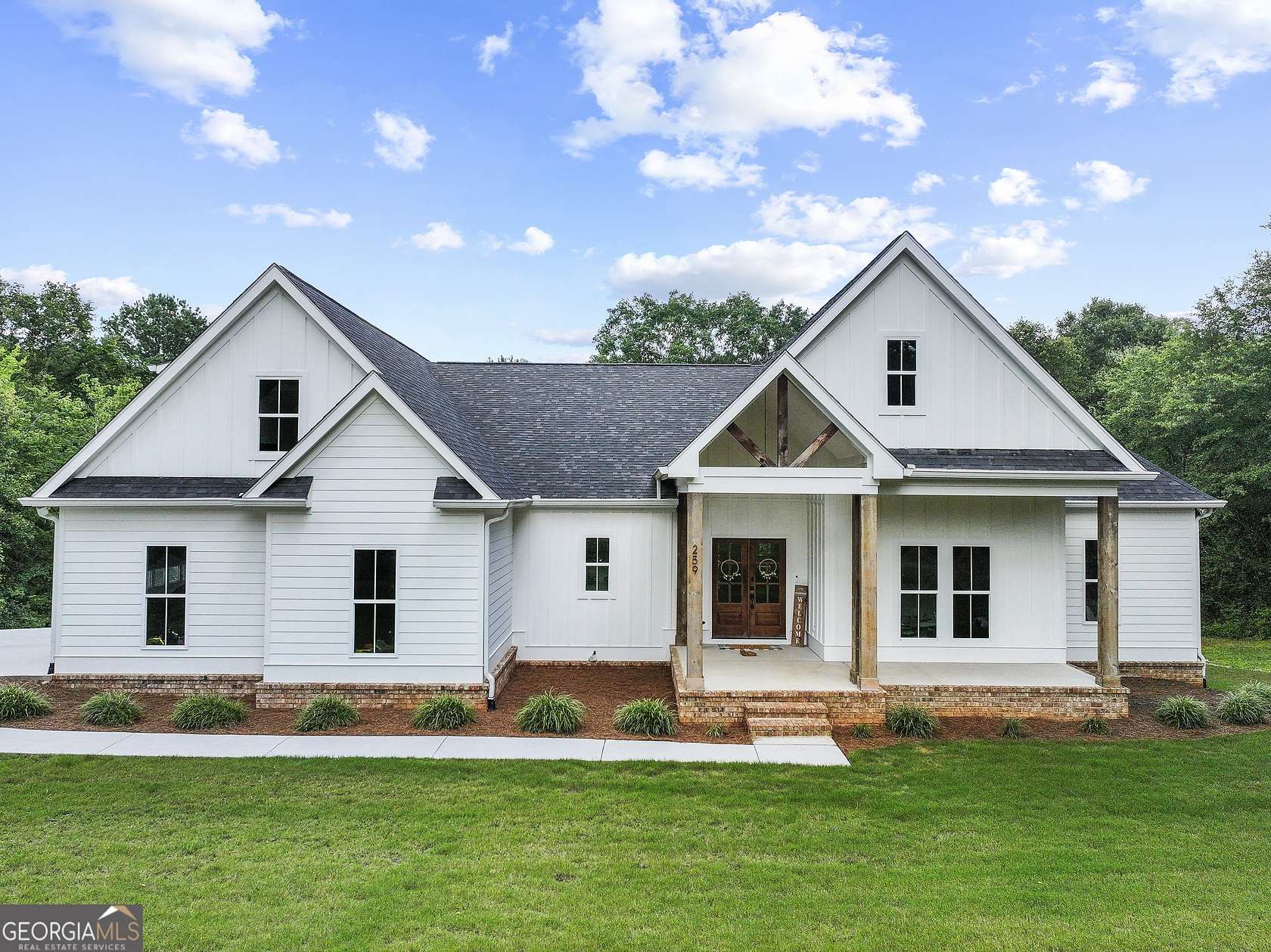 10.3 Acres of Land with Home for Sale in Talmo, Georgia