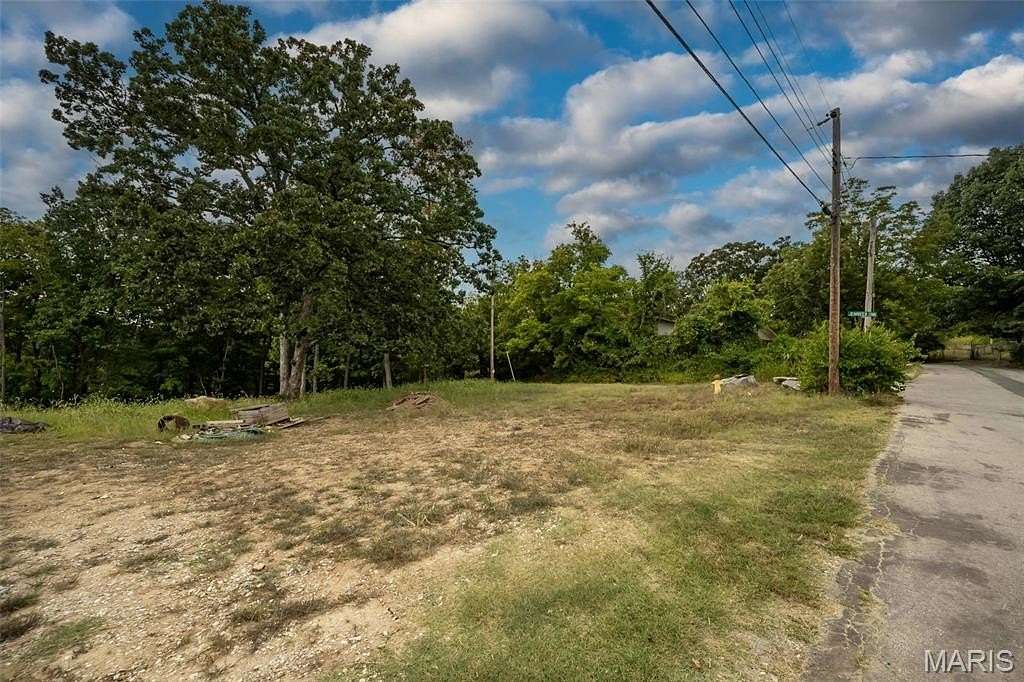 8 Acres of Residential Land for Sale in Arnold, Missouri