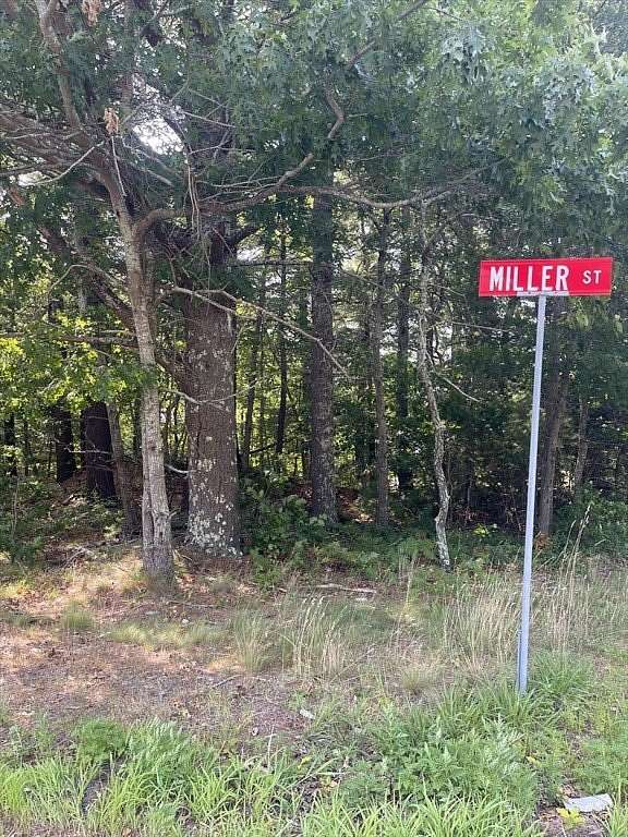 4.13 Acres of Residential Land for Sale in Middleboro, Massachusetts