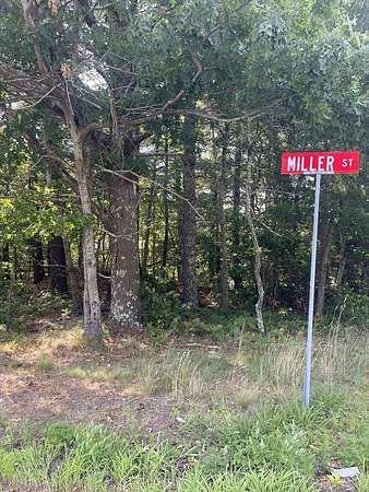 4.13 Acres of Residential Land for Sale in Middleboro, Massachusetts