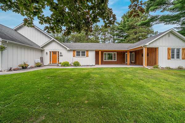 40 Acres of Recreational Land with Home for Sale in Berlin, Wisconsin