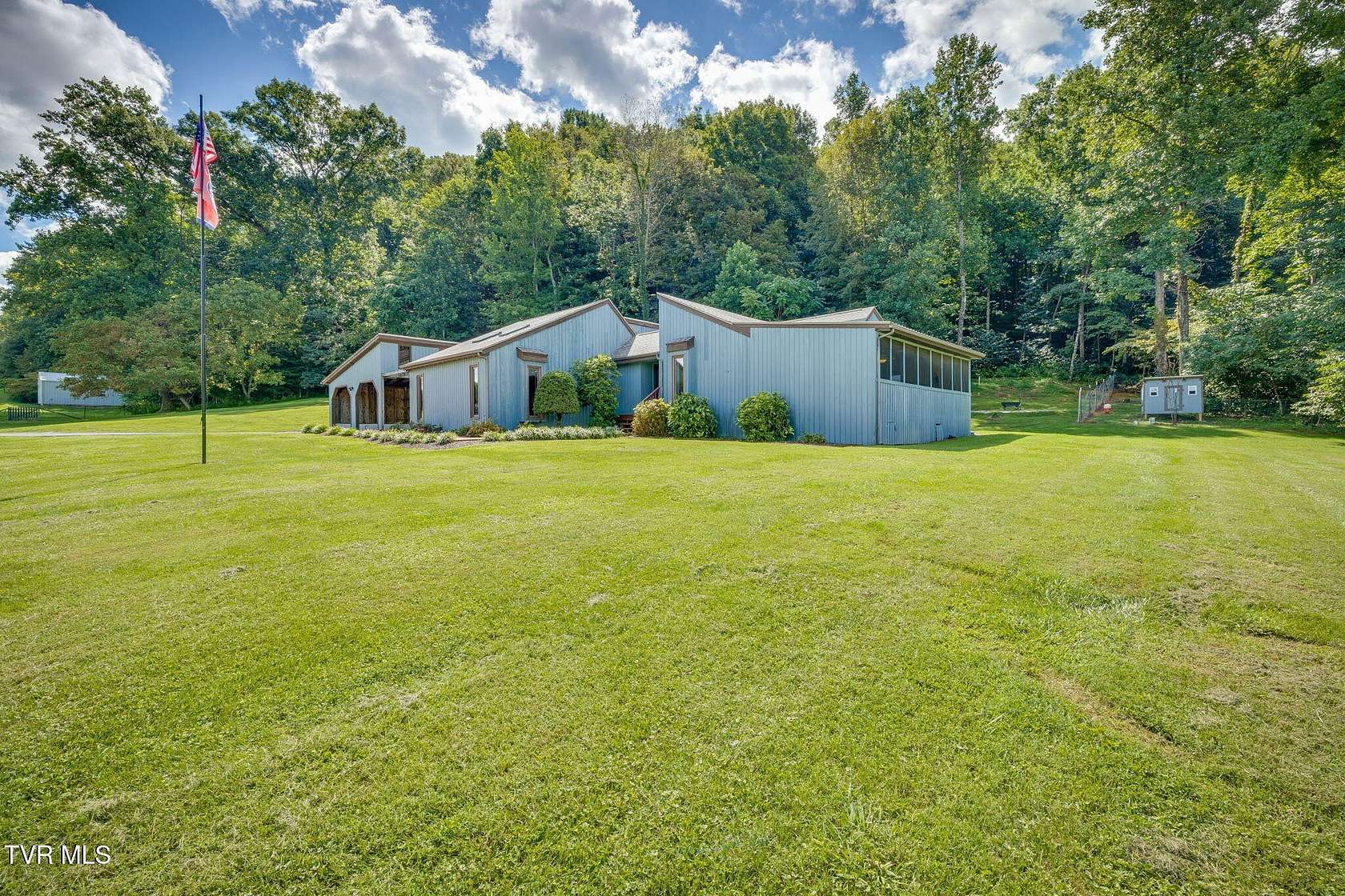 6.4 Acres of Land with Home for Sale in Blountville, Tennessee