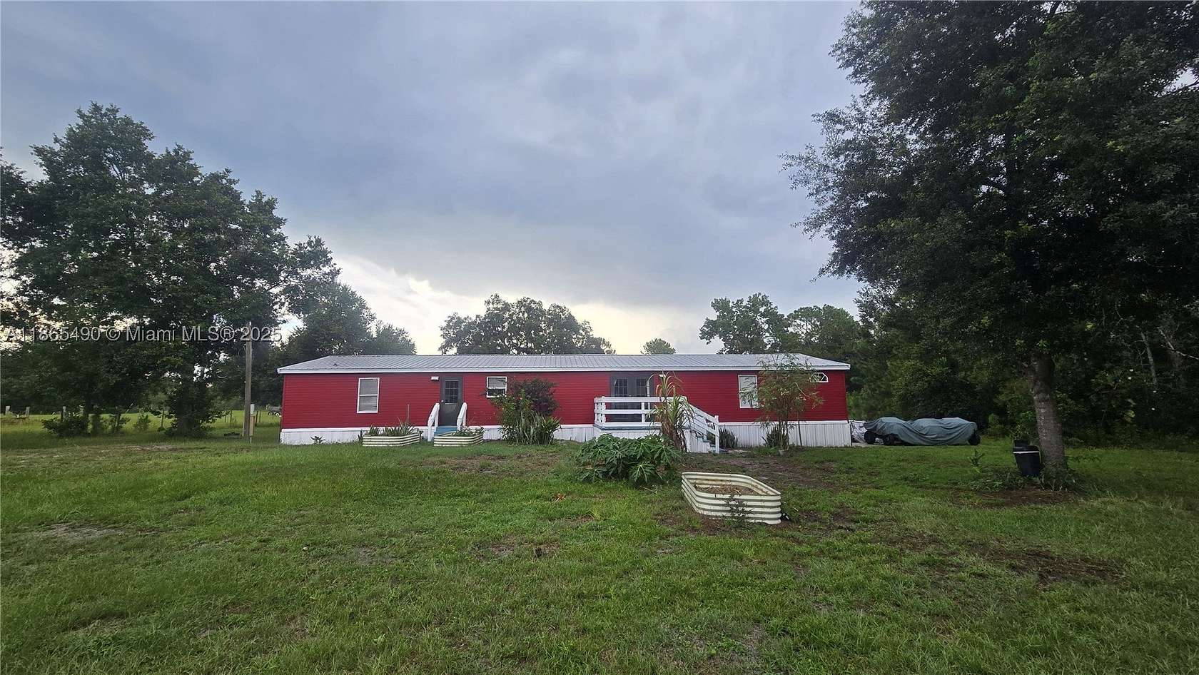 5.24 Acres of Land with Home for Sale in Lakeland, Florida