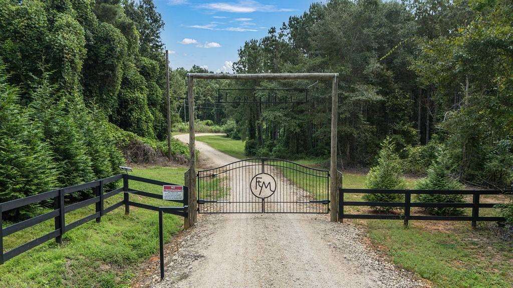 Land with Home for Sale in Fort Deposit, Alabama
