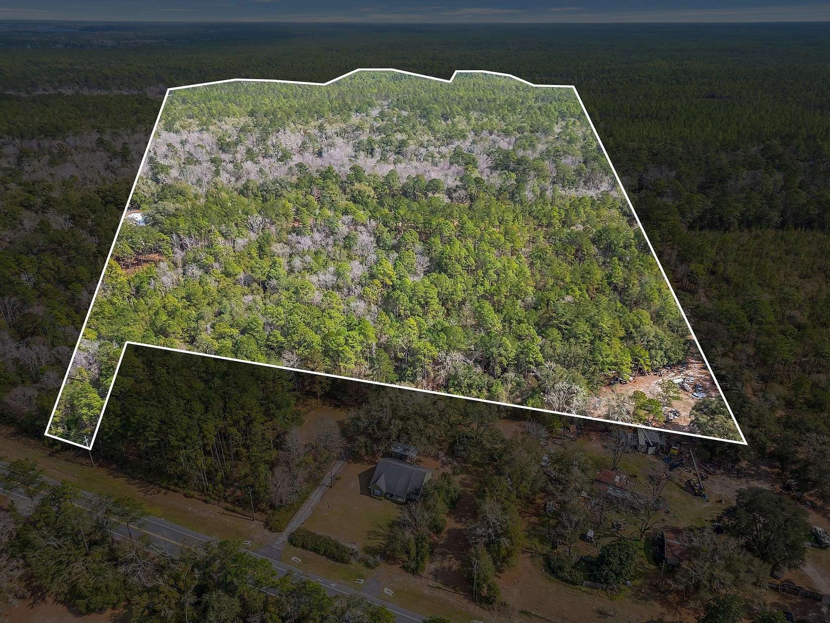 20 Acres of Land with Home for Sale in Tallahassee, Florida
