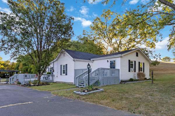 6.4 Acres of Residential Land with Home for Sale in Stanford, Kentucky