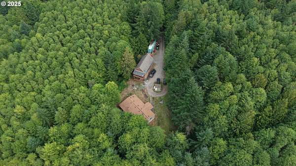 10.4 Acres of Land with Home for Sale in Rainier, Oregon
