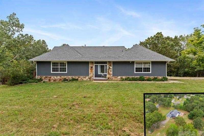 2.48 Acres of Residential Land with Home for Sale in Mountain Home, Arkansas