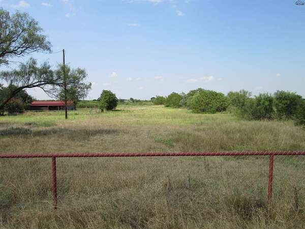 7 Acres of Residential Land for Sale in Wichita Falls, Texas