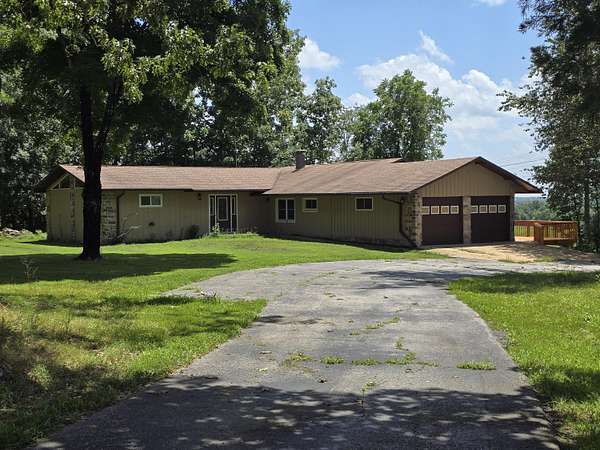 8.84 Acres of Residential Land with Home for Sale in Mountain Grove, Missouri