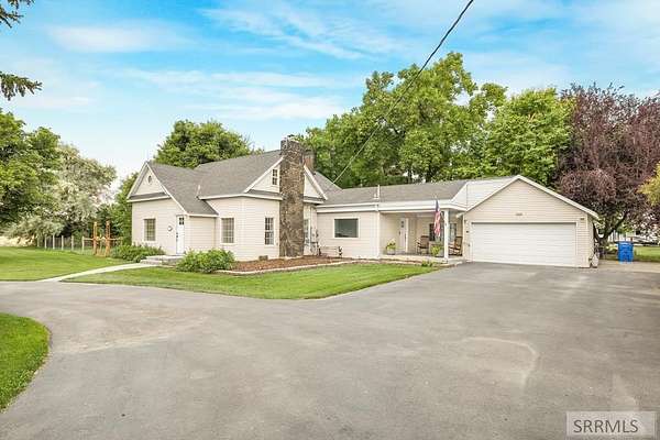 4.87 Acres of Residential Land with Home for Sale in Idaho Falls, Idaho