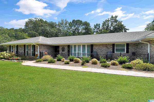 3 Acres of Residential Land with Home for Sale in Jemison, Alabama