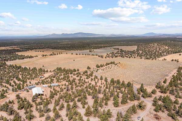 672 Acres of Land for Sale in Prineville, Oregon