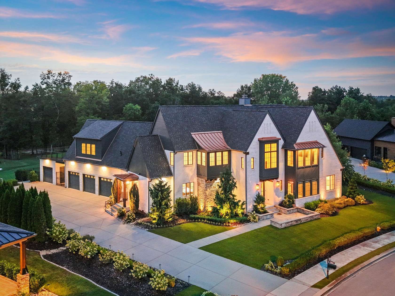 2 Acres of Residential Land with Home for Sale in Murfreesboro, Tennessee